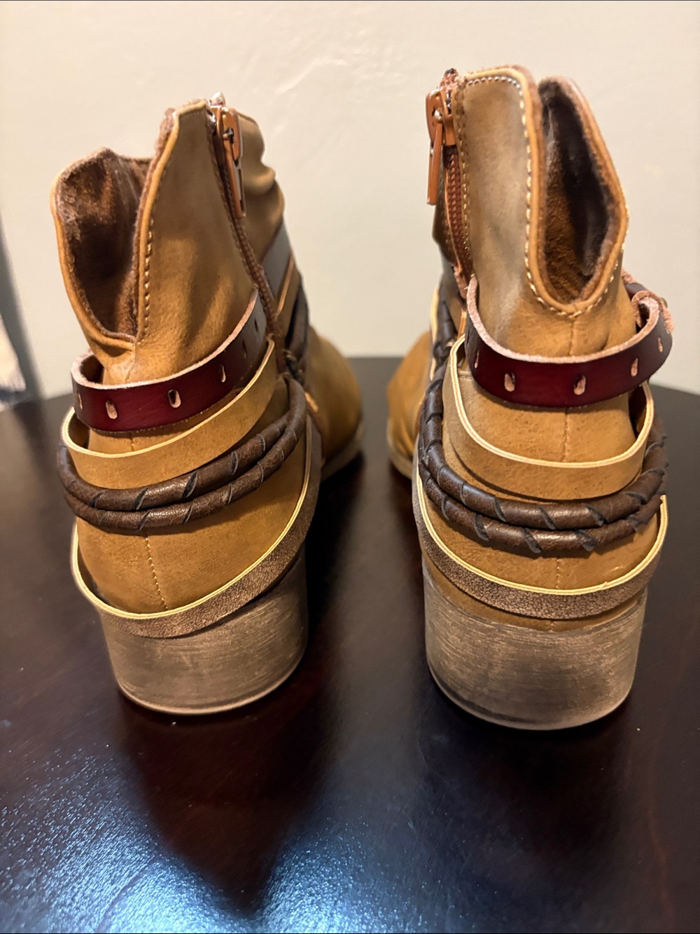 pop Tan Women's Ankle Booties with Braided Strap Accents - Size 8 - Picture 4 of 6